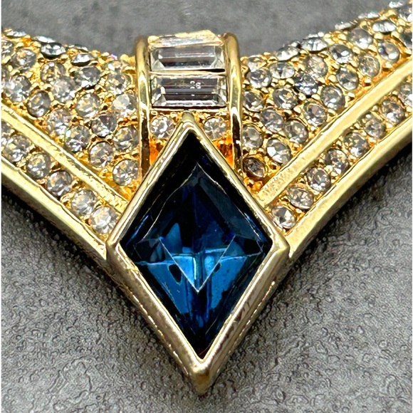 Authentic Vintage Christian Dior Gold Tone  Blue Rhinestone Crystal Necklace 16” - Picture 2 of 15